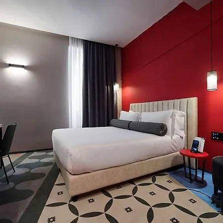 Hotel Mytale Rome