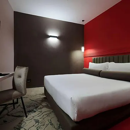Mytale Otel Roma