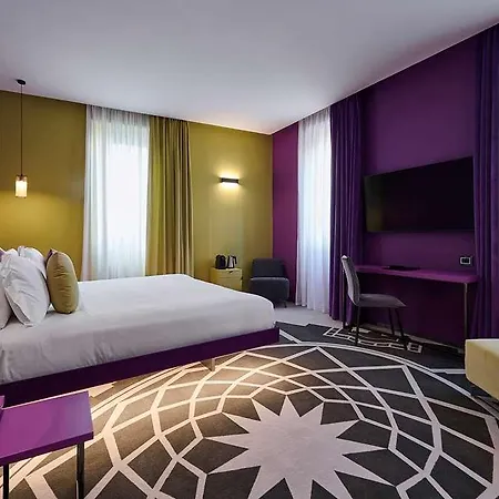 Hotel Mytale